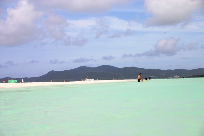 人が少ないのもいいですよね。<br />綺麗な海を少人数で満喫できる贅沢さが最高です。