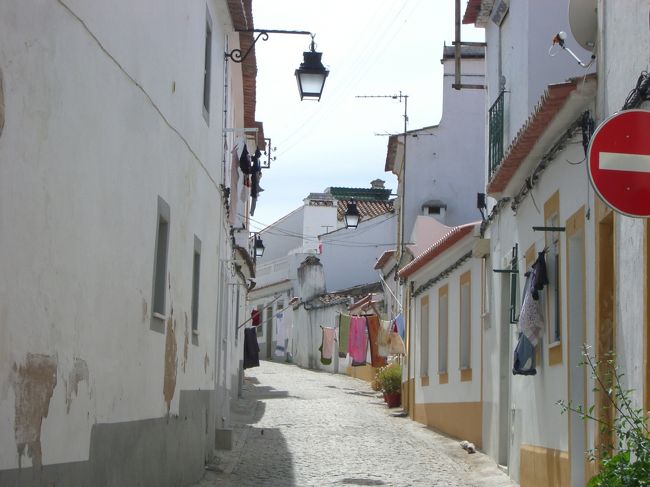 エヴォラの街並み