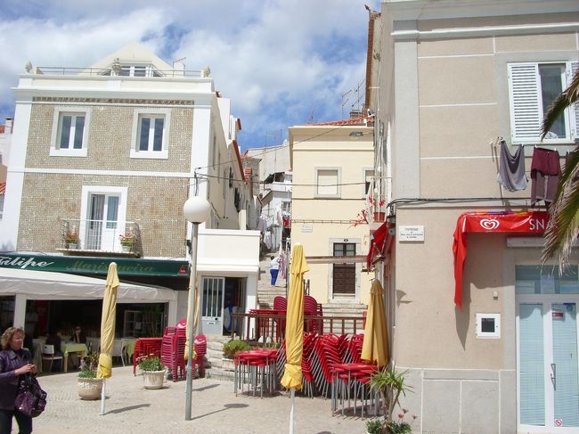 シーフード料理のレストランがたくさんあり、<br />どこもかしこも美味しそうで、ものすごく迷います。