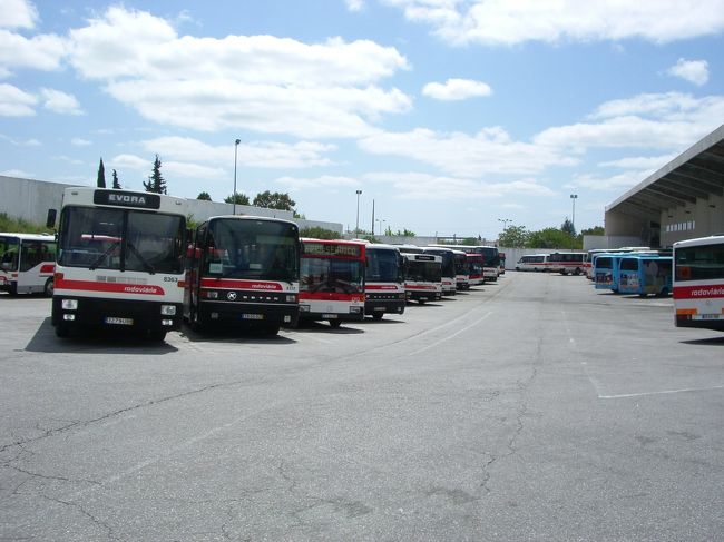 エヴォラのバスターミナル