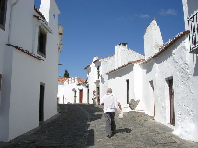 白い！<br />白壁だ！