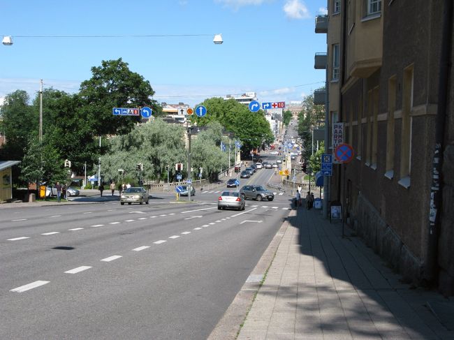 さあ1130だ！帰らねば！ホテルから駅のロッカーに荷物を移してあるので大丈夫だろう．ちなみにロッカーは2ユーロ．日本と同じくらいだが，感覚的に安く感じる