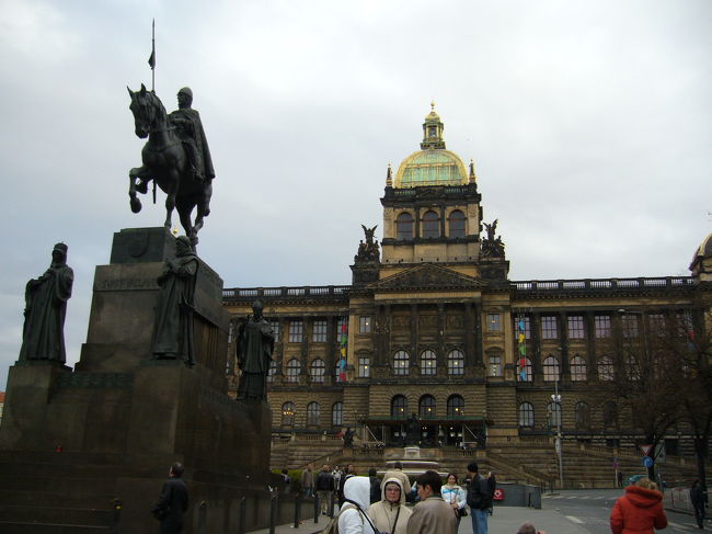 市内中心部National Museum