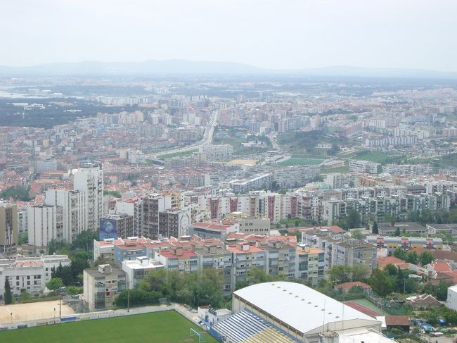 リスボン対岸の街並み