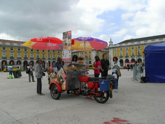 移動式アイス屋さん。<br />