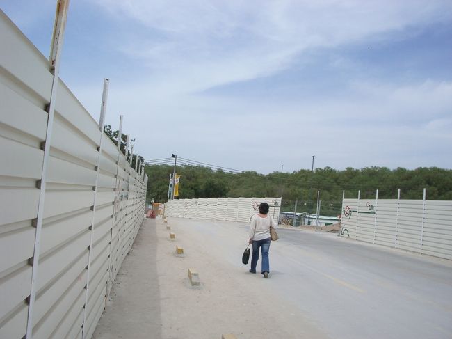 何もない。。。<br />というか、工事中。