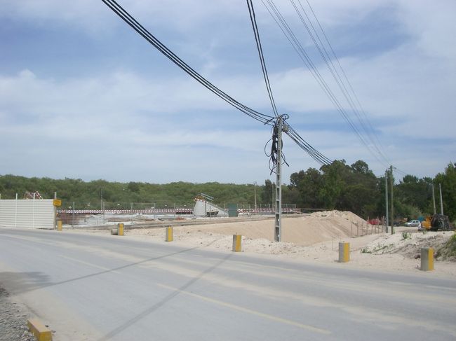 近くを散策するも、<br />どこもかしこも工事中。<br /><br /><br />