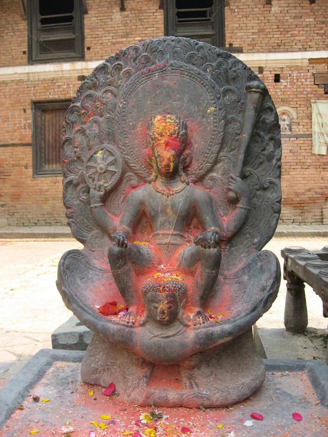 お札の絵になった仏像。