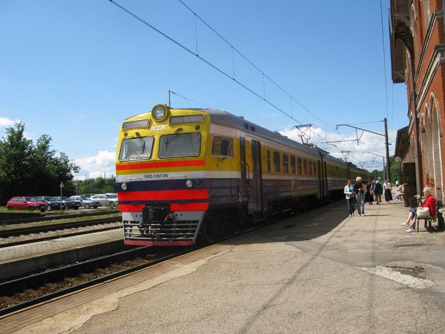 電車は終点のTukums-2に向けて出発