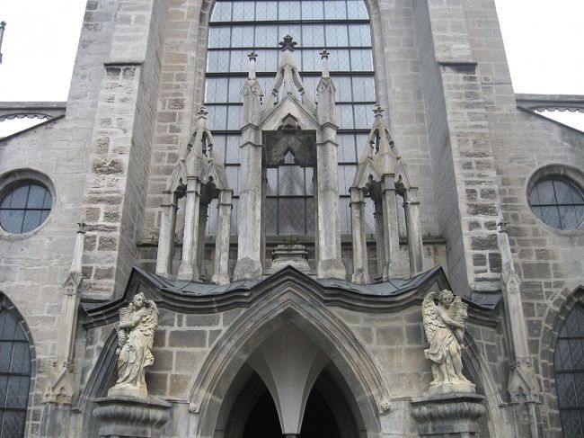 教会正面。<br />