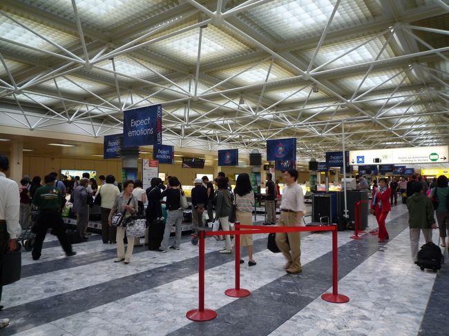 ウィーンに到着♪<br /><br />こちらは、予想以上に暑い・・・。<br />