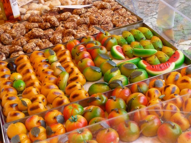 お菓子のようです、とても色鮮やかでした