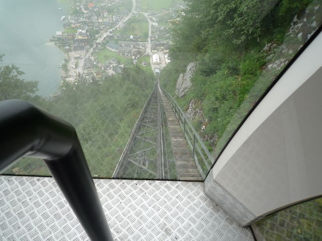 さっそく、乗車☆<br />が、しかし・・・<br />なんと、添乗員さんだけが乗り遅れるという<br />前代未聞の状態が（笑<br />添乗員さんサヨーナラァ・・(oT-T)尸~~