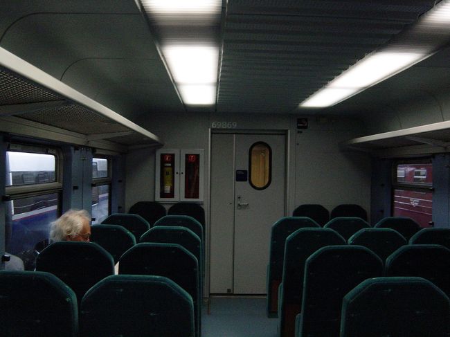 ベルゲン発の列車はかなりすいていました・・・。