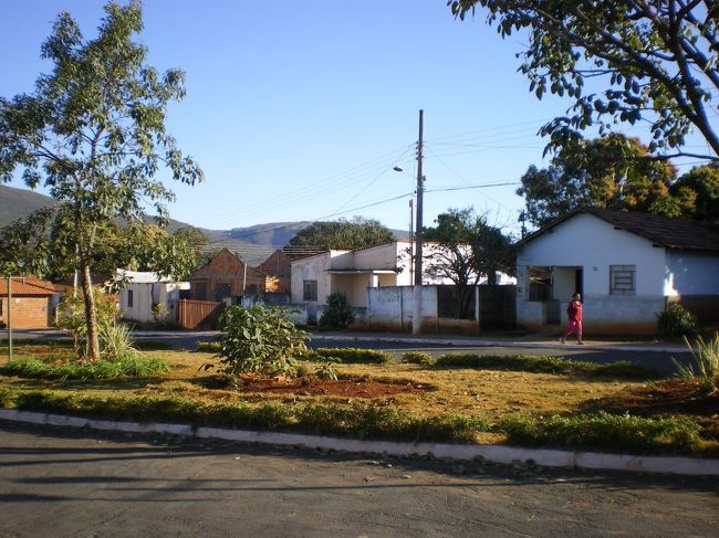 市街地を通り抜け