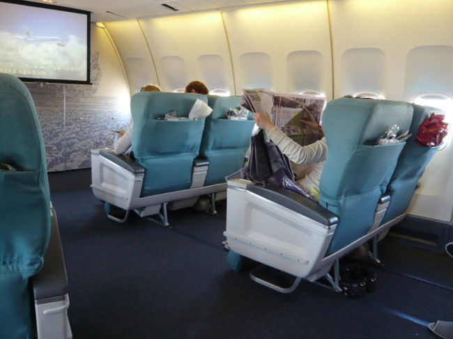 ←◆『ファーストに変更♪』<br /><br />仁川→ローマ間はファーストへ<br />今日満席で12人のビジネス客は<br />そのまま全員ファーストへＵＰ