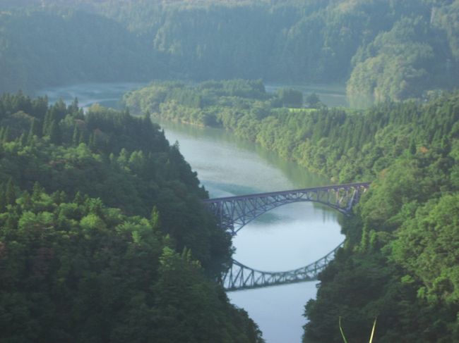 もう1枚。<br />只見川がカーブしているのがよく分かります。