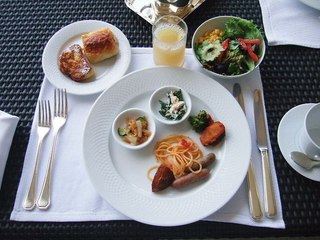 とても美味しかったで〜す。<br /><br />こちらのレストランは洋食のみですが、和食を希望される場合ははクラブハウスで食べられます。