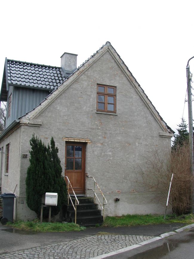 おとぎ話に出てくるおばあさんが住んでそうなお家。<br />