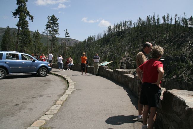 ギボン滝「Gibbon Falls」駐車場