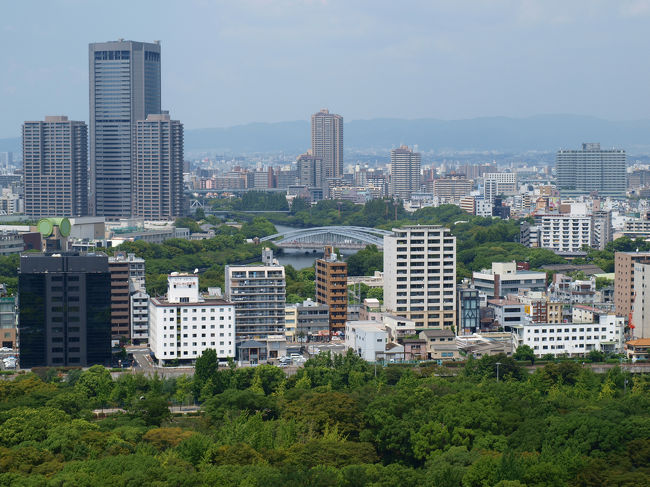眺めはいいです。<br />夜景もきれいでしょう。