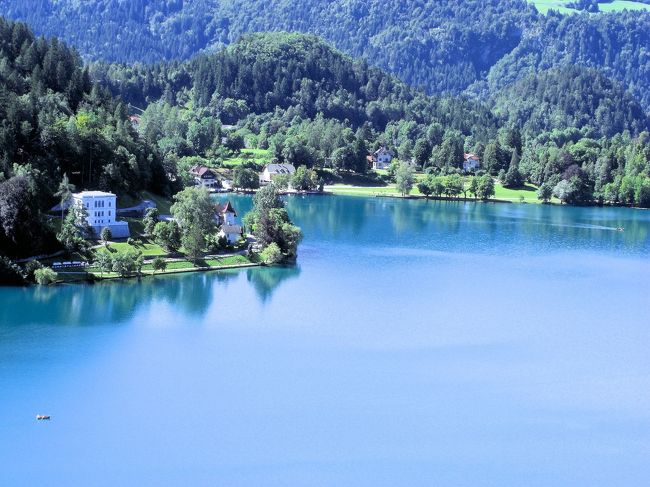 少し角度を変えて。