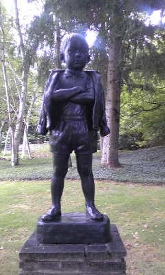 【彫刻公園】<br /><br />おいらが大将