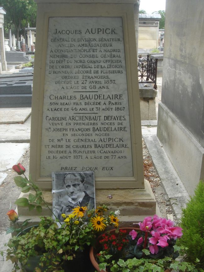 <br /><br /><br /><br /><br /><br /><br /><br />ボードレールの墓