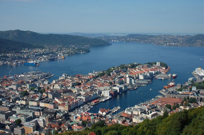 フロイエン山からみたベルゲン。