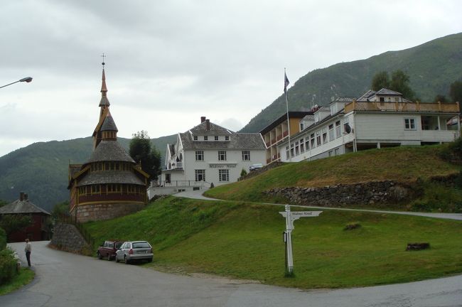 教会が見えます。