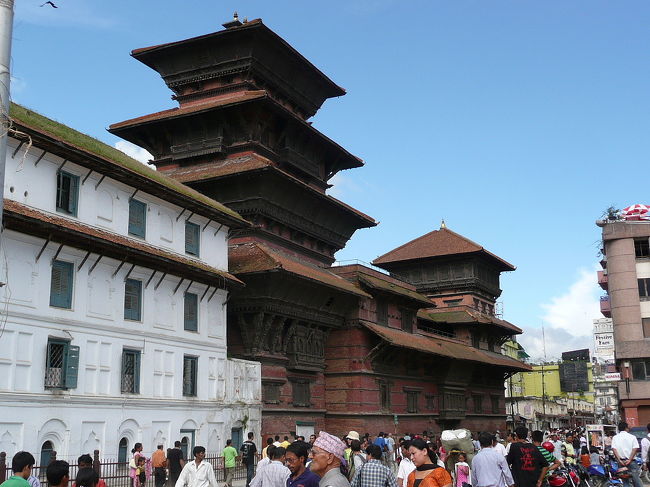 ダルバール広場<br />