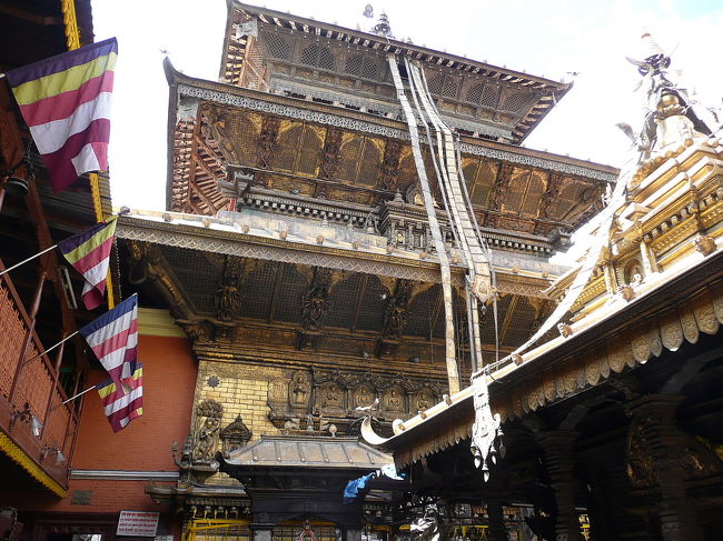 パタン<br /><br />黄金寺<br />