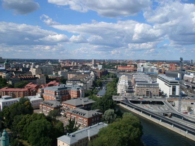 市庁舎の塔の上からの眺めです。