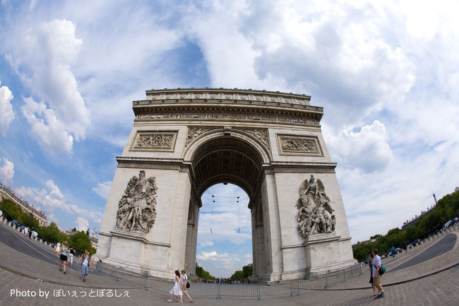 そんな感じで、凱旋門まで来ましたー！