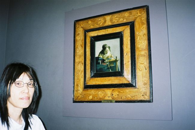 フェルメール「レースを編む女」。<br />