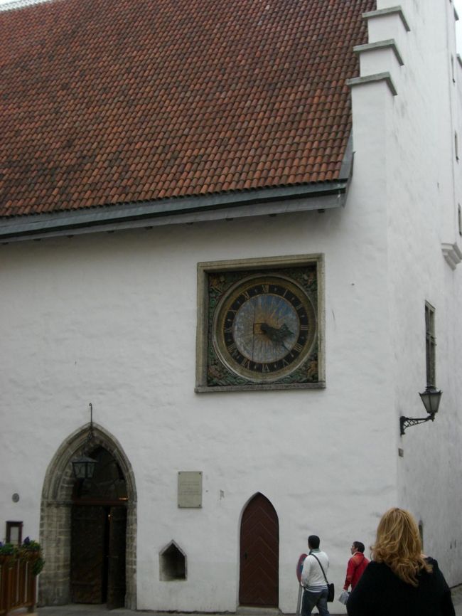 タリンカードで聖霊教会へ。<br /><br />１５ＥＥＫ