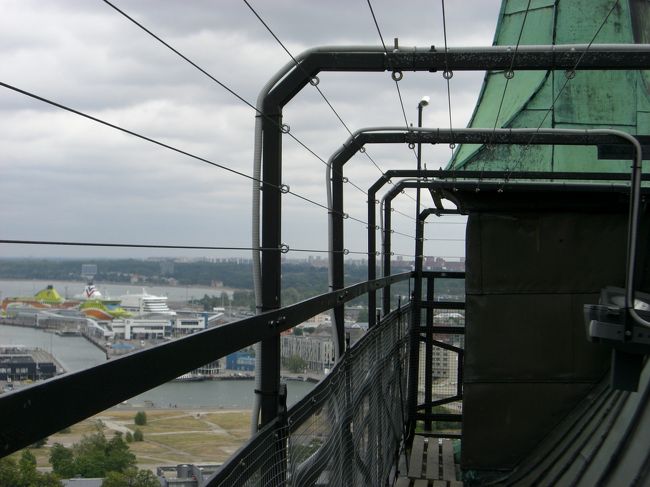 もちろん港も。<br /><br />ただ、すごい、せまいです。<br />すのこ３枚分