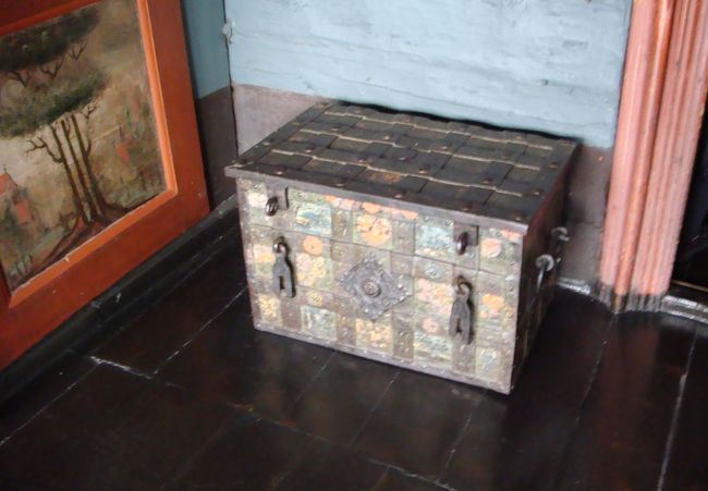 こちらは金庫。