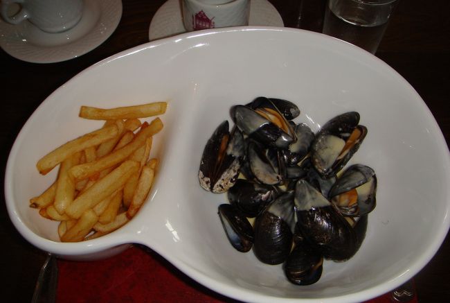 北海で取れる新鮮なムール貝<br /><br />