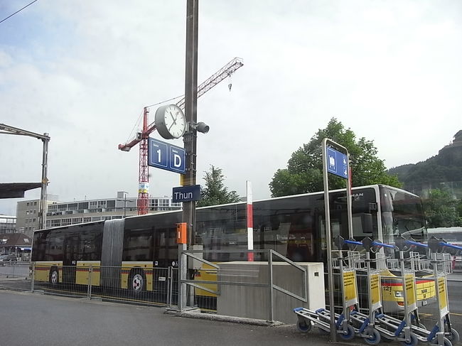 Thun（トゥーン）。<br />スイスの中央アルプス、<br />ユングフラウ地域への乗り換え駅。<br />
