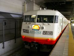 快速サンライナー

岡山からノンストップで倉敷に行けます。