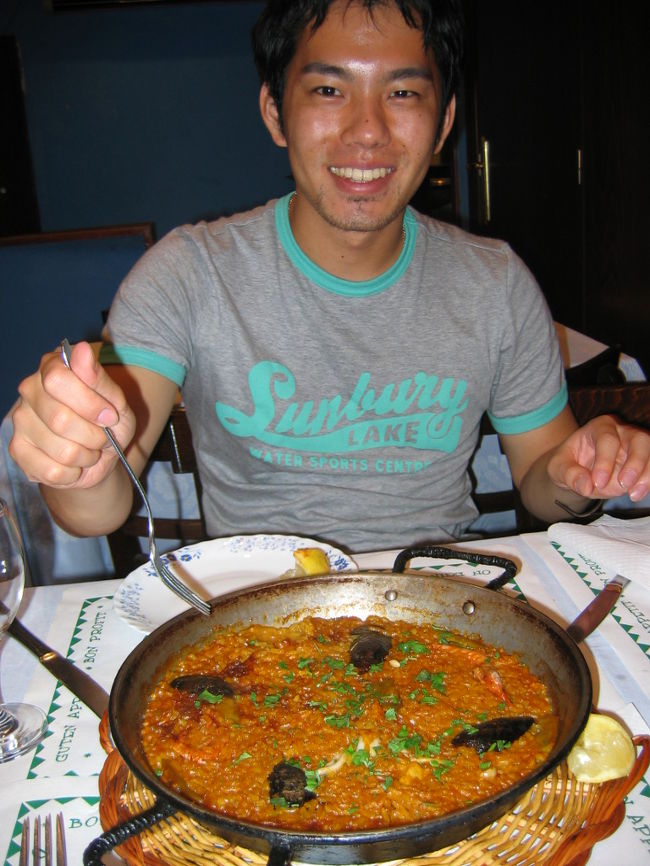 やっぱパエリアでしょ