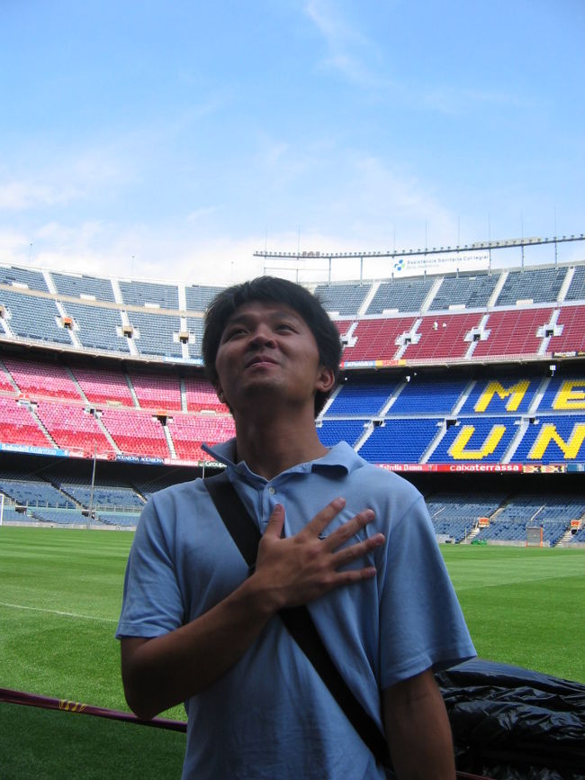 カンプノウスタジアムツアー。<br />元サッカー部として興奮した。<br />