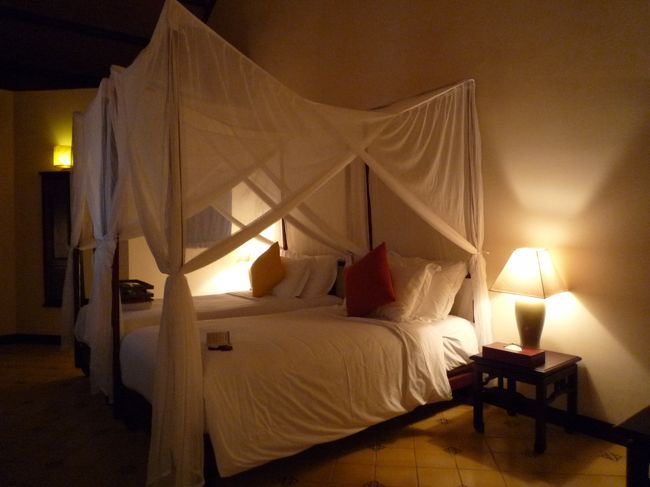 Room218<br />いい感じの雰囲気で、本当にホテルの選択はよかったかも！天気がよくなるといいんだけど。。<br />今日は小雨になったほうらしいので、明日、晴れないかなぁ〜