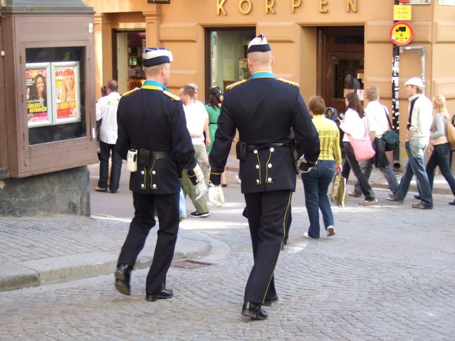 途中、兵隊さんも見かけました。