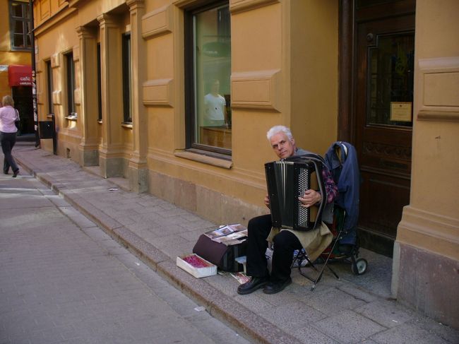 ストリートミュージシャンも見かけました。