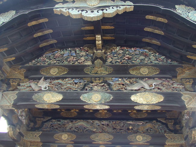 さすがここも世界遺産。<br />細工が細かくてキレイです☆<br />中の造りも大きくて、天井高くて、立派でした！