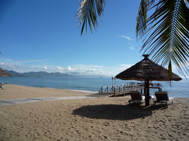 3日目朝。快晴！<br /><br />来る前のYahoo天気では、ずっと曇りとか雨だったのがうそのような快晴！日本人スタッフが言っていたように天気は、わからないっすねぇ〜<br />朝、早く起きて朝焼けを取ればよかった。。