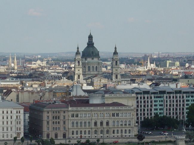 王宮の丘から見る町並み