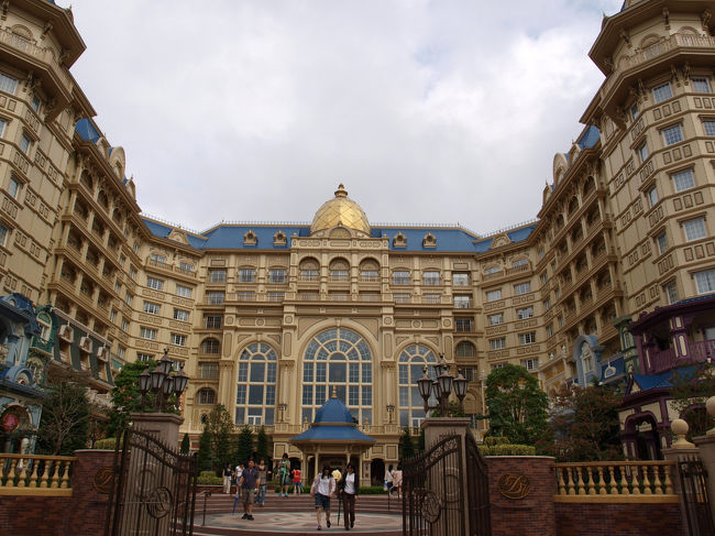 東京ディズニーランドホテル外観